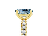 Yellow gold Oval Cut Cut Diamond Pavé Band with Four-Prong Setting_5