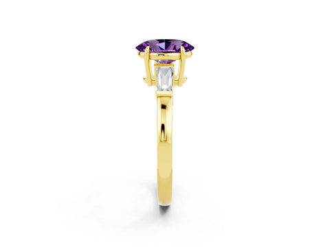 Yellow gold Oval Cut Cut Diamond Ring with Tapered Baguette Side Stones in Four-Prong Setting_2