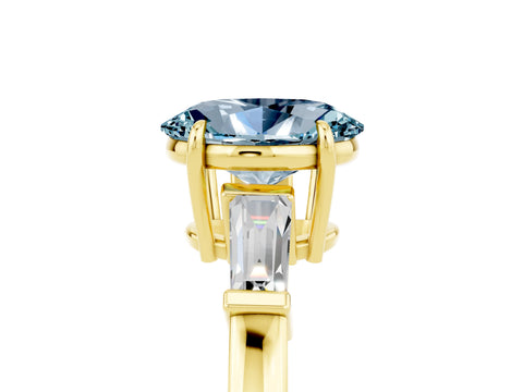 Yellow gold Oval Cut Cut Diamond Ring with Tapered Baguette Side Stones in Four-Prong Setting_5