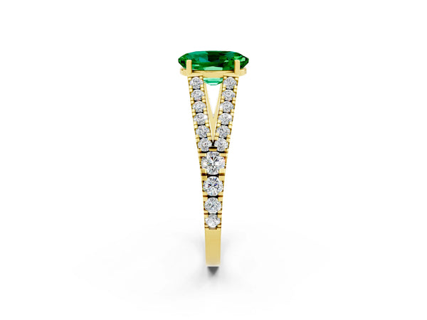 Yellow gold Oval Cut Emerald Split Shank Engagement Ring with Round Pavé and Prong Setting