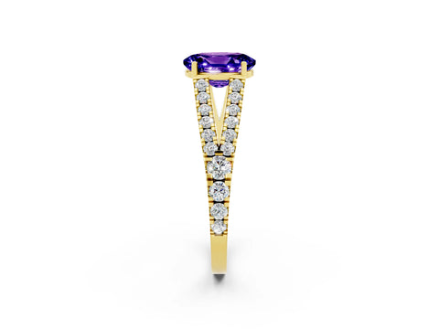 Yellow gold Oval Cut Cut Split Shank Pave Diamond Engagement Ring with Four-Prong Setting_2