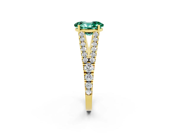 Yellow gold Oval Cut Green Sapphire Split Shank Engagement Ring with Round Pavé and Prong Setting