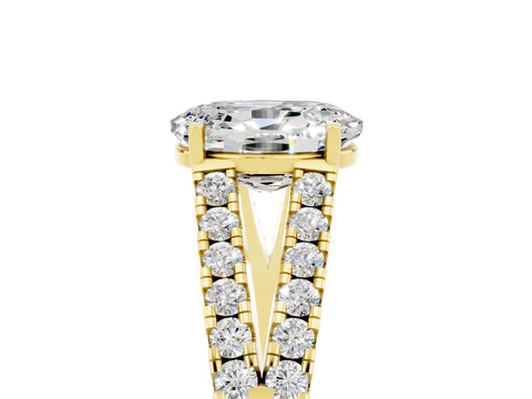 Yellow gold Oval Cut Cut Split Shank Pave Diamond Engagement Ring with Four-Prong Setting_5