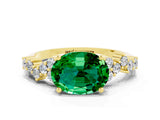 Yellow gold Oval Cut Diamond Cluster Pavé Band with Four-Prong Setting