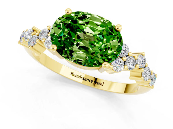 Yellow gold Oval Cut Diamond Cluster Pavé Band with Four-Prong Setting