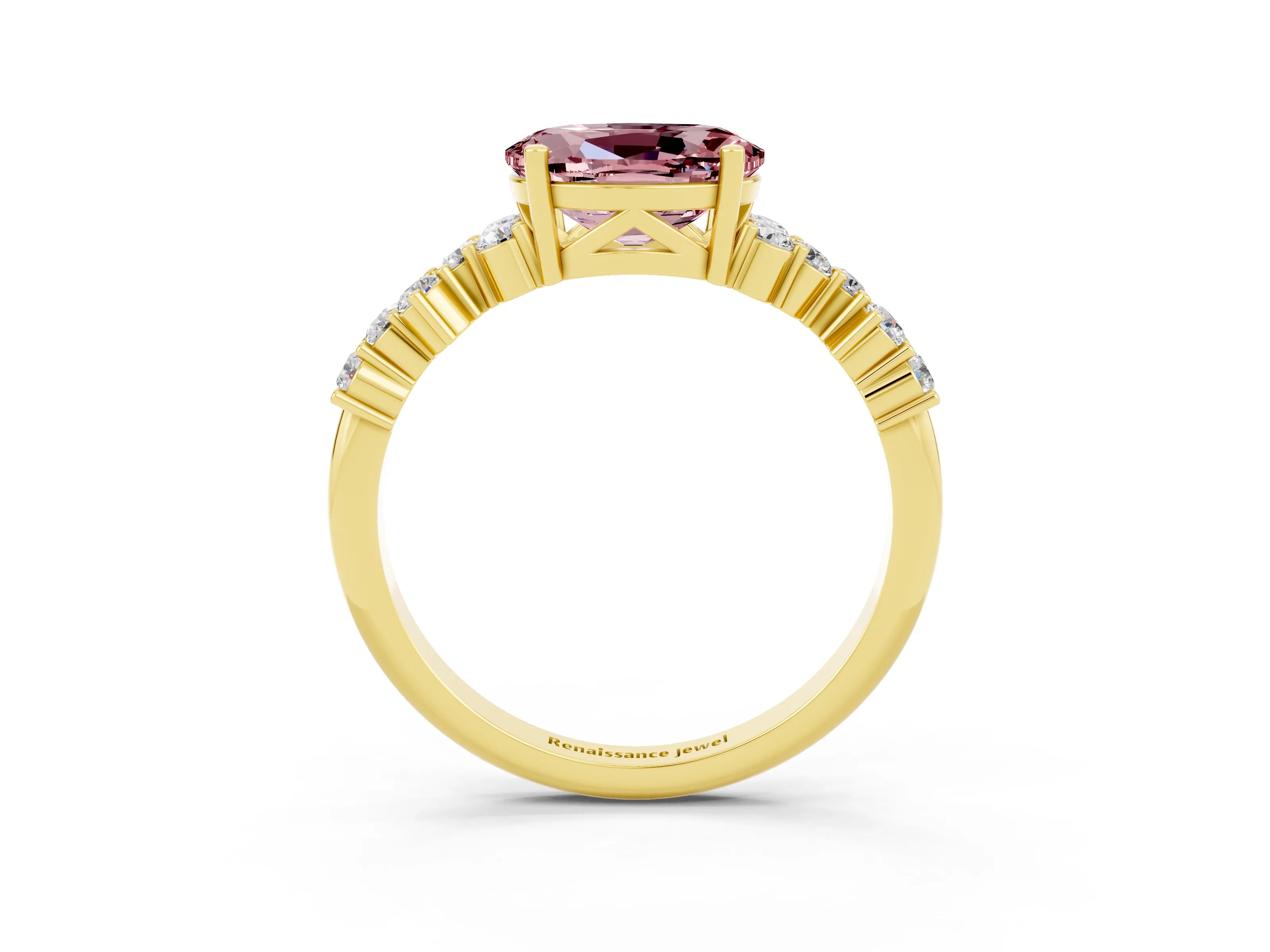 Yellow gold Oval Cut Diamond Cluster Pavé Band with Four-Prong Setting_3