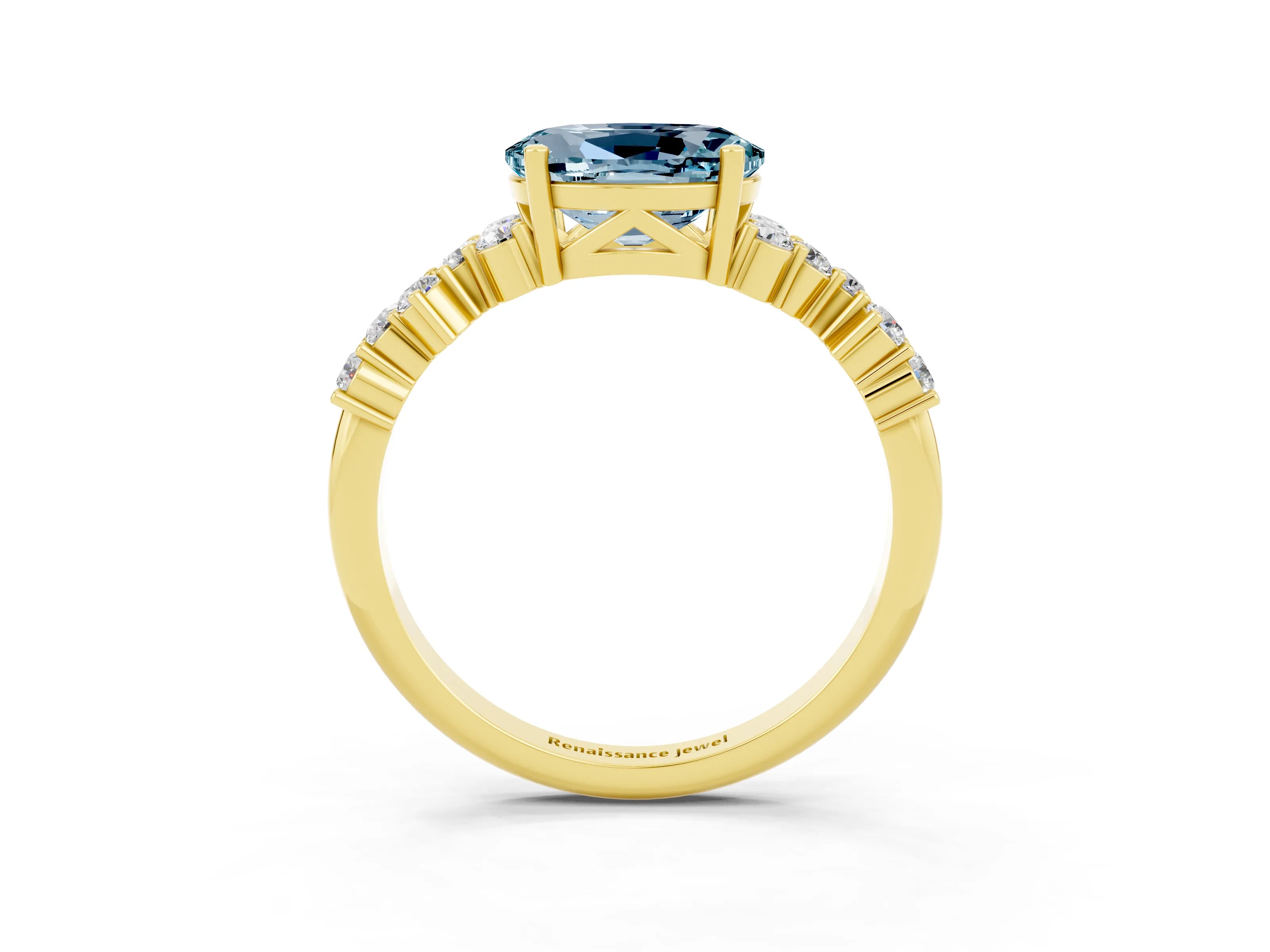Yellow gold Oval Cut Diamond Cluster Pavé Band with Four-Prong Setting_3