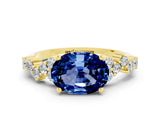 Yellow gold Oval Cut Diamond Cluster Pavé Band with Four-Prong Setting