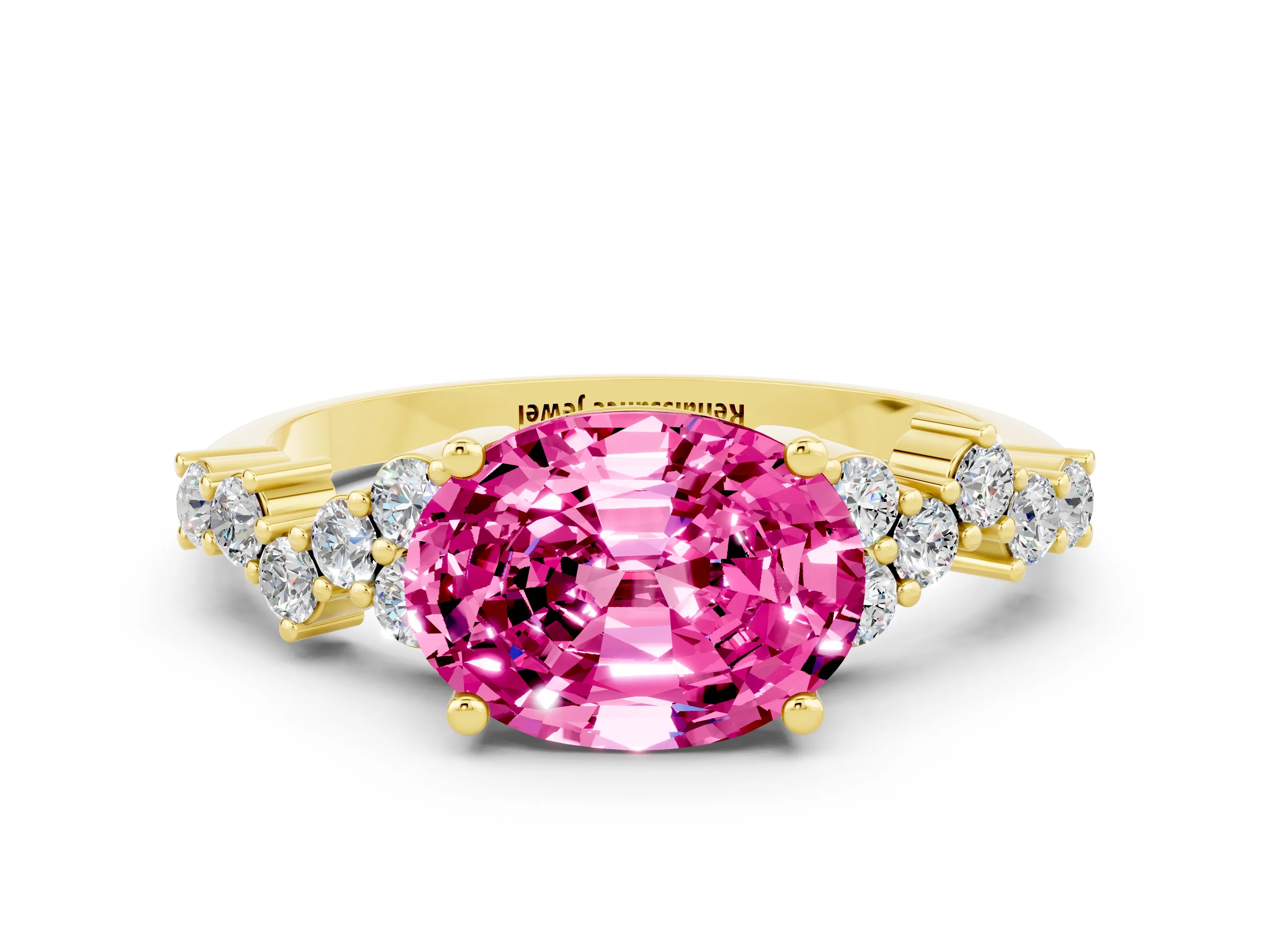 Yellow gold Oval Cut Diamond Cluster Pavé Band with Four-Prong Setting