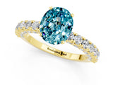 Yellow gold Oval Cut Diamond Pavé Band Solitaire Ring with Prong Setting_1