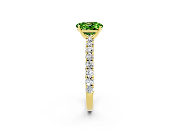 Yellow gold Oval Cut Diamond Pavé Band Solitaire Ring with Prong Setting