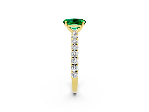 Yellow gold Oval Cut Diamond Pavé Band Solitaire Ring with Prong Setting