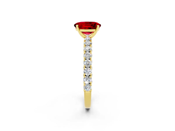 Yellow gold Oval Cut Diamond Pavé Band Solitaire Ring with Prong Setting