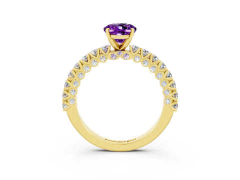 Yellow gold Oval Cut Diamond Pavé Band Solitaire Ring with Prong Setting_3