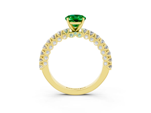 Yellow gold Oval Cut Diamond Pavé Band Solitaire Ring with Prong Setting