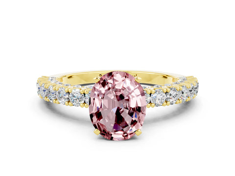 Yellow gold Oval Cut Diamond Pavé Band Solitaire Ring with Prong Setting