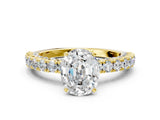 Yellow gold Oval Cut Diamond Pavé Band Solitaire Ring with Prong Setting_81