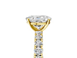 Yellow gold Oval Cut Diamond Pavé Band Solitaire Ring with Prong Setting_86