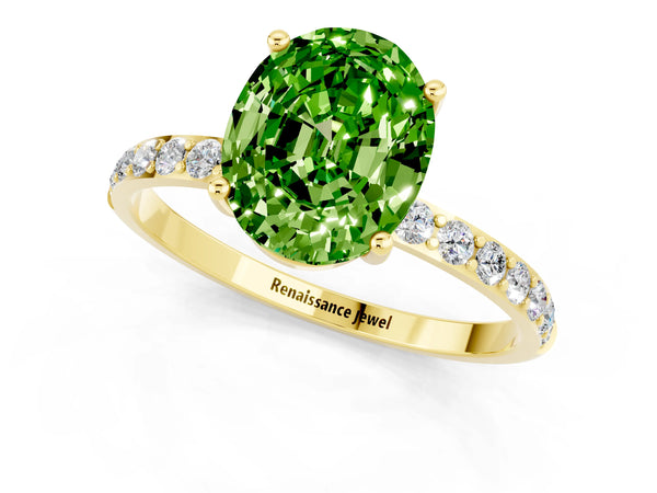 Yellow gold Oval Cut Diamond Pavé Band with Six-Prong Setting