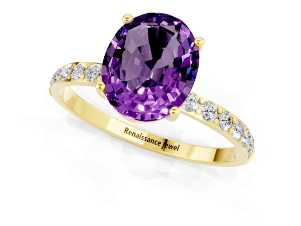 Yellow gold Oval Cut Amethyst Solitaire Ring with Round Pavé Shoulders and Prong Setting