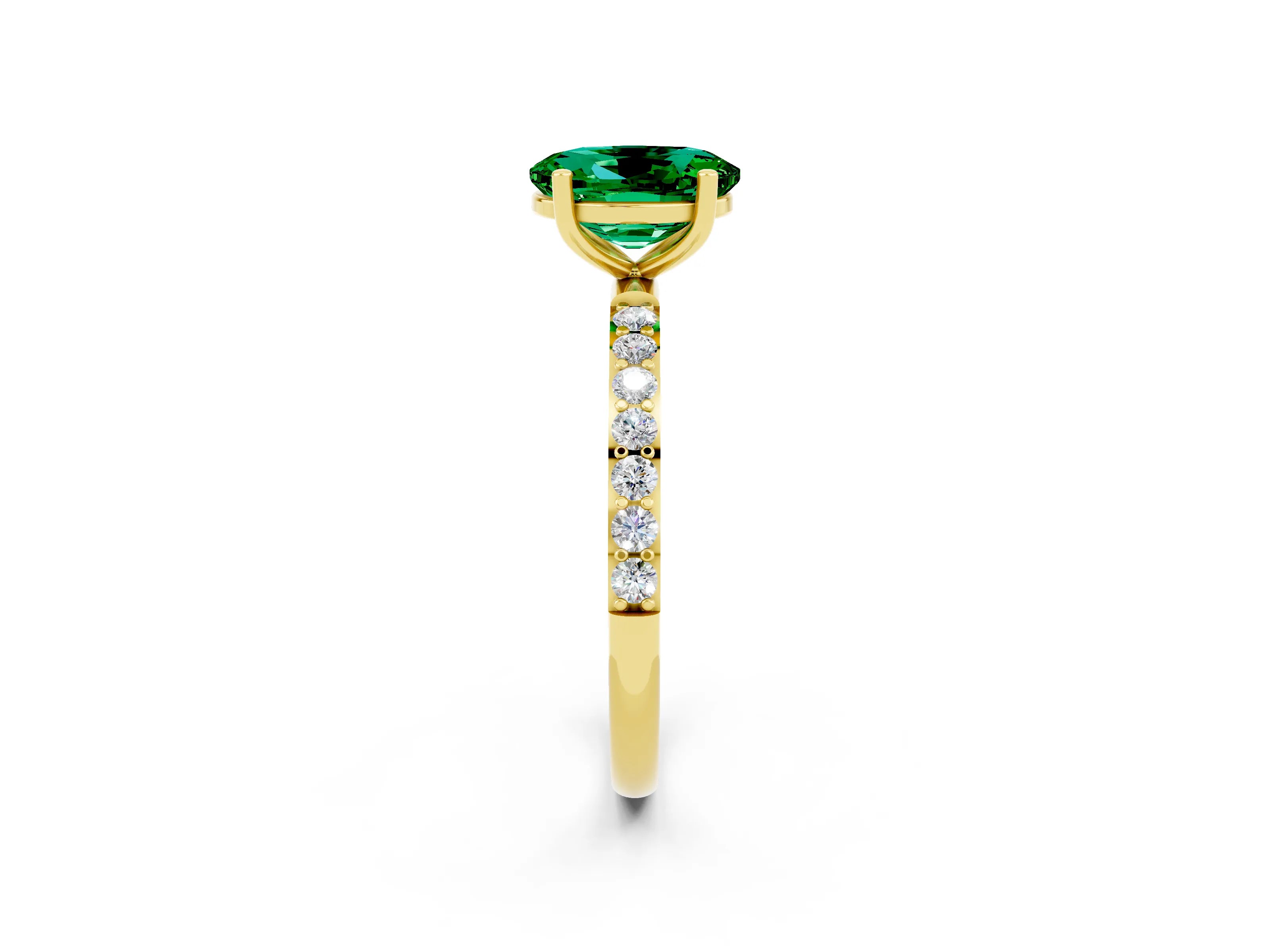 Yellow gold Oval Cut Diamond Pavé Band with Six-Prong Setting_2