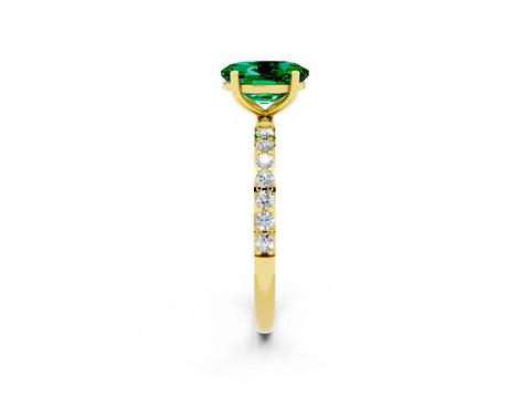 Yellow gold Oval Cut Diamond Pavé Band with Six-Prong Setting_2