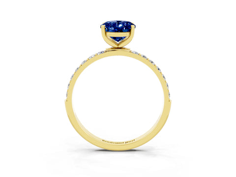 Yellow gold Oval Cut Diamond Pavé Band with Six-Prong Setting_3