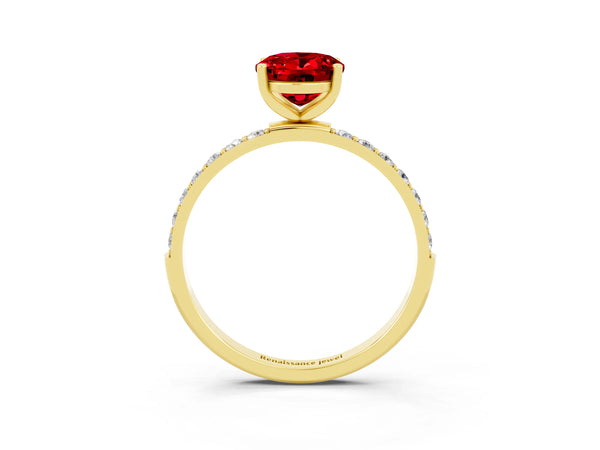 Yellow gold Oval Cut Diamond Pavé Band with Six-Prong Setting