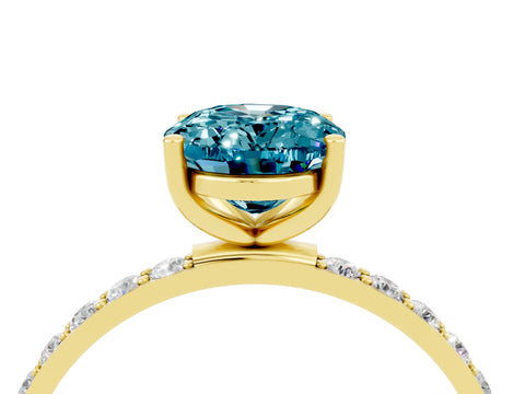 Yellow gold Oval Cut Diamond Pavé Band with Six-Prong Setting_4