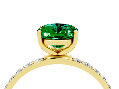 Yellow gold Oval Cut Diamond Pavé Band with Six-Prong Setting_4