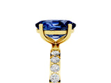 Yellow gold Oval Cut Diamond Pavé Band with Six-Prong Setting_5