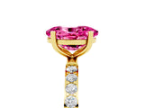 Yellow gold Oval Cut Diamond Pavé Band with Six-Prong Setting_5