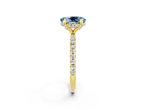 Yellow gold Oval Cut Diamond Solitaire Ring with Four-Prong Setting and Pavé Band_2