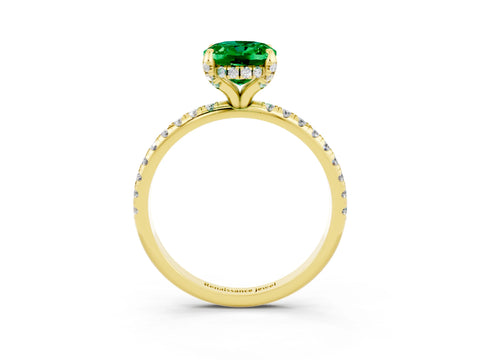 Yellow gold Oval Cut Diamond Solitaire Ring with Four-Prong Setting and Pavé Band_3