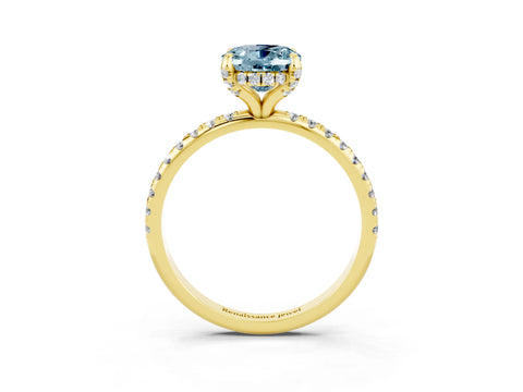 Yellow gold Oval Cut Diamond Solitaire Ring with Four-Prong Setting and Pavé Band_3