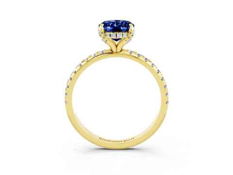 Yellow gold Oval Cut Diamond Solitaire Ring with Four-Prong Setting and Pavé Band_3