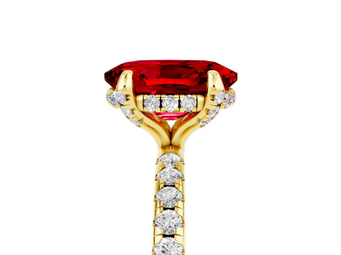 Yellow gold Oval Cut Diamond Solitaire Ring with Four-Prong Setting and Pavé Band_5