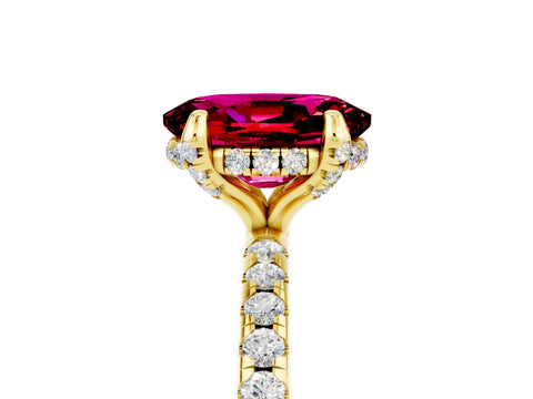 Yellow gold Oval Cut Diamond Solitaire Ring with Four-Prong Setting and Pavé Band_5