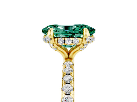 Yellow gold Oval Cut Diamond Solitaire Ring with Four-Prong Setting and Pavé Band_5