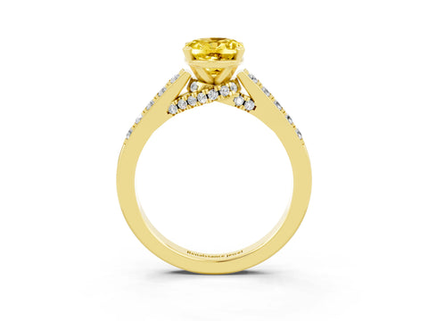 Yellow gold Oval Cut Diamond Solitaire Ring with Pavé Band and Prong Setting_3