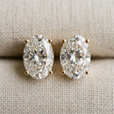 Yellow gold Oval Cut Diamond Stud Earrings_129