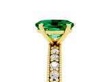 Yellow gold Oval Cut Emerald Milgrain Pavé Engagement Ring with Four-Prong Setting_17