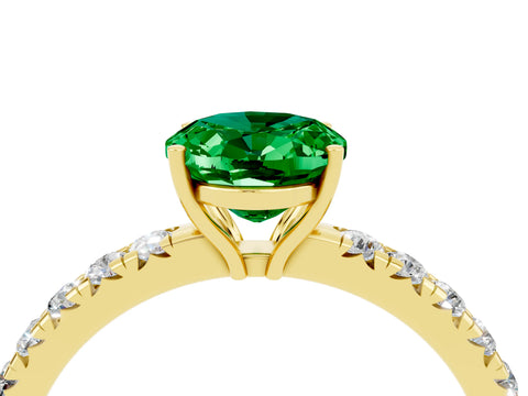 Yellow gold Oval Cut Emerald Pavé Solitaire Engagement Ring with Four-Prong Setting_16