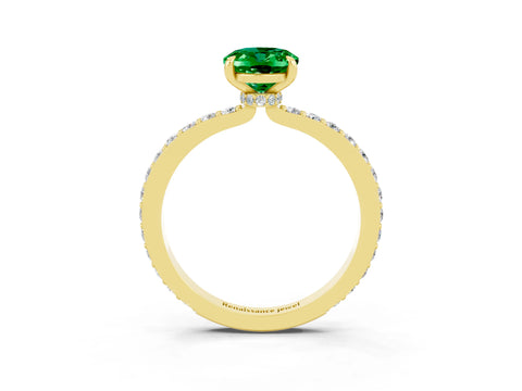 Yellow gold Oval Cut Emerald Ring with Pavé Band and Four-Prong Setting_3