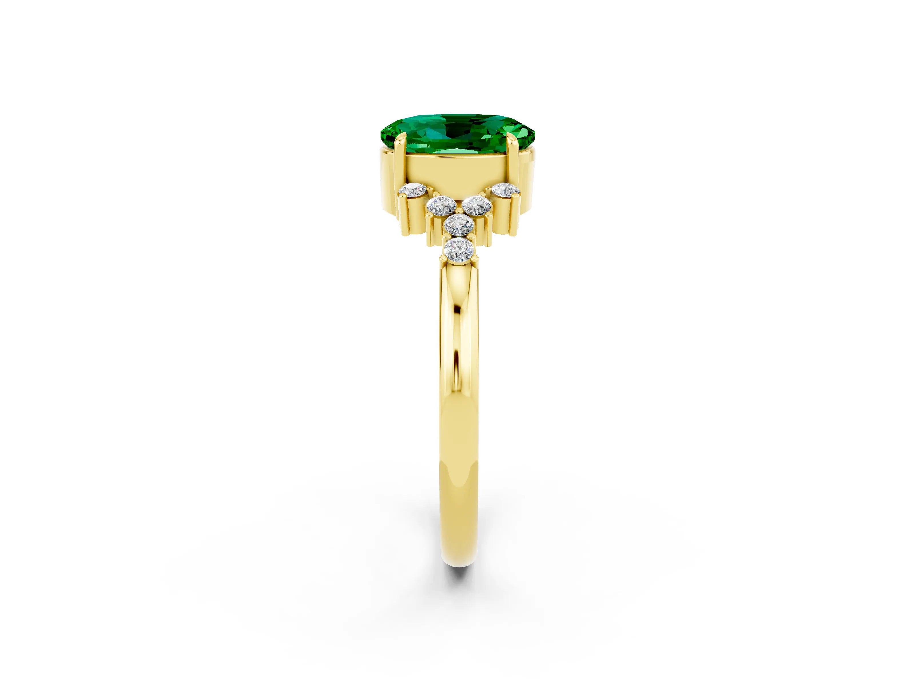 Yellow gold Oval Cut Emerald Ring with Side Stones and Four-Prong Setting_74