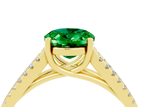 Yellow gold Oval Cut Emerald Solitaire Engagement Ring with Split Shank Pavé Band_4