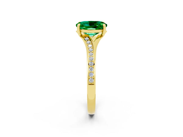 Yellow gold Oval Cut Emerald Solitaire Ring with Pavé Band and Prong Setting