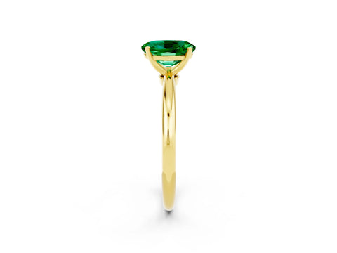 Yellow gold Oval Cut Emerald Solitaire Ring with Six-Prong Setting and Classic Band_2
