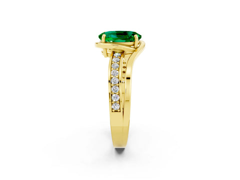 Yellow gold Oval Cut Emerald Solitaire Ring with Split Shank and Prong Setting_2
