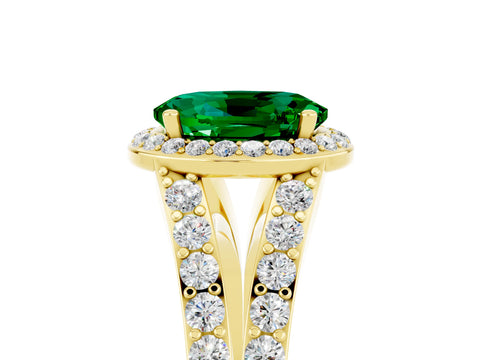 Yellow gold Oval Cut Emerald Split Shank Halo Ring with Four-Prong Setting_17